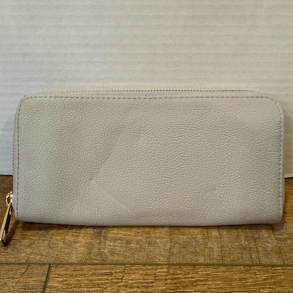 A New Day Gray Wallet Gold Zip Closure - Picture 2 of 6
